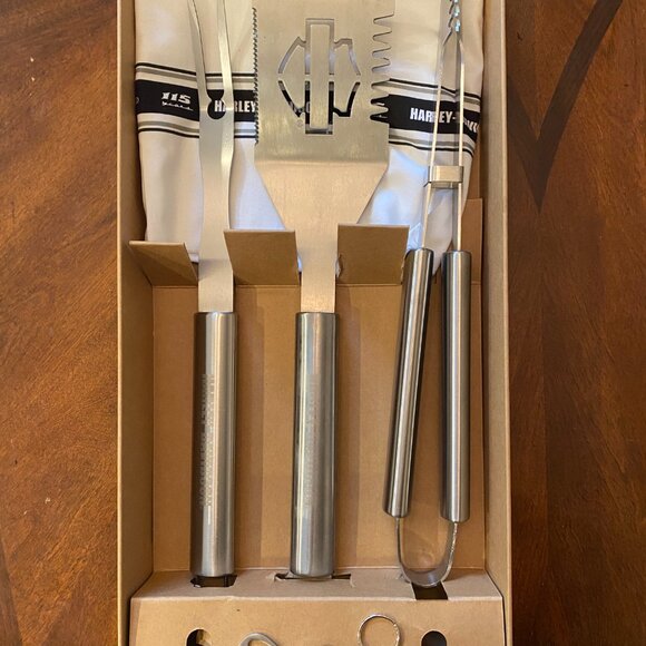 Harley-Davidson 115th Anniversary BBQ Utensil Set - Picture 1 of 6